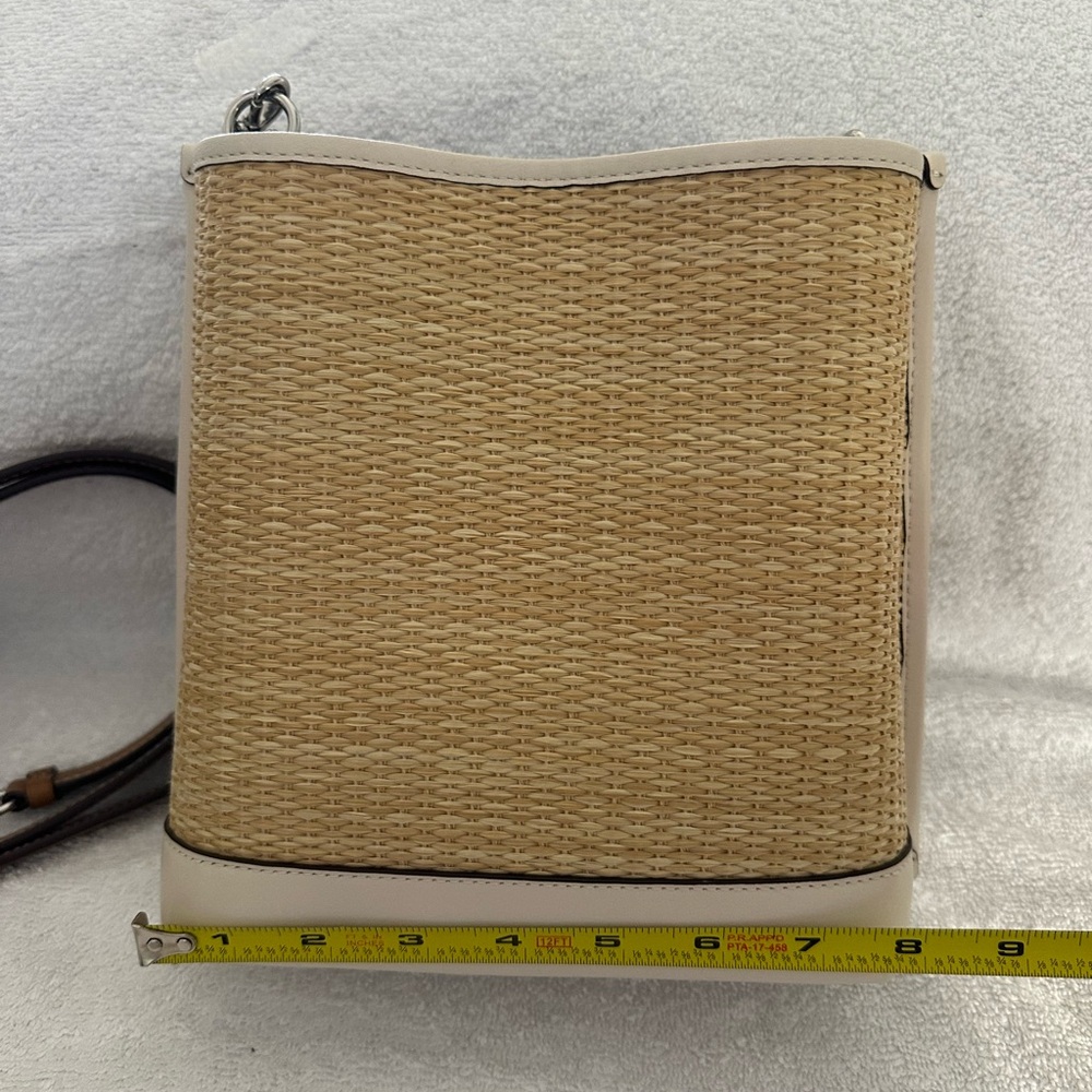 Coach Tan Woven Bag with Floral Embroidery - Picture 2 of 7